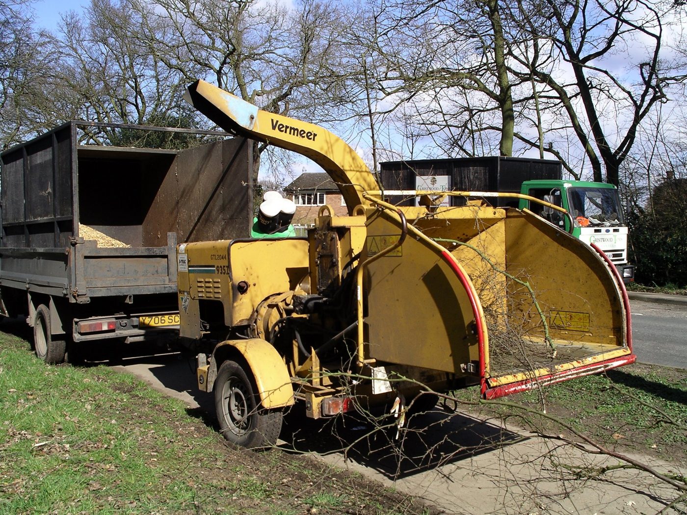Best Commercial Wood Chippers for Land Clearing and Biomass