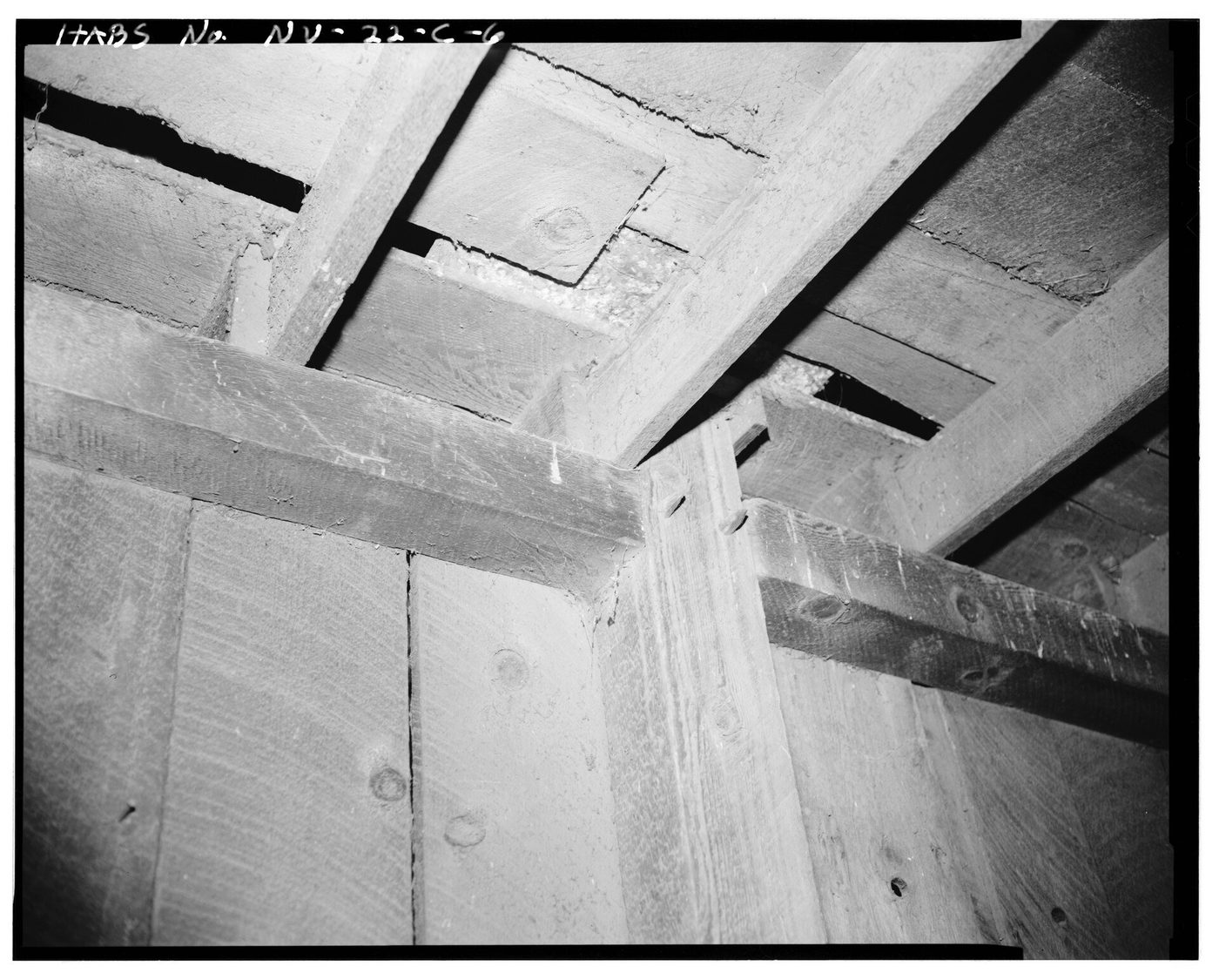 History of Timber Framing: The Barns and Beams Behind the Lumber Trade