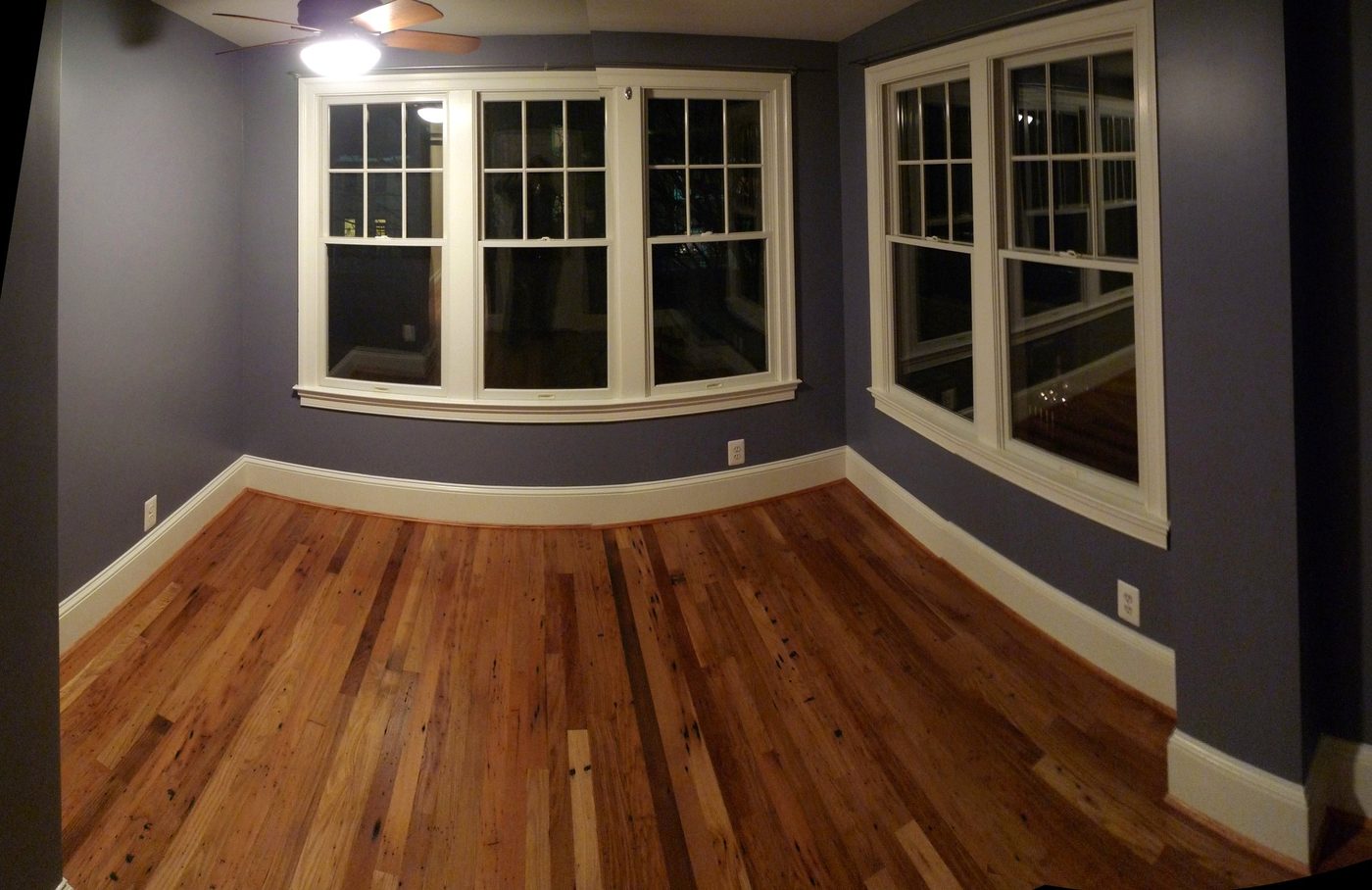Reclaimed Lumber Guide: Sourcing, Denailing, Grading and Selling Barn Wood