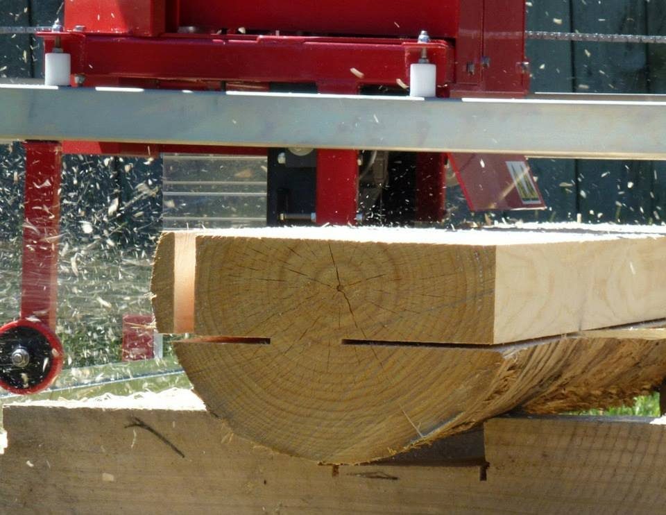 Swing Blade Sawmill vs Band Sawmill: Peterson and Lucas-Style Mills Compared